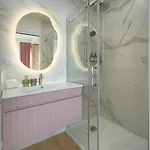 Mimosa 2br With Balcony - Walk To Palais And