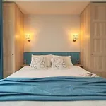 Mimosa 2br With Balcony - Walk To Palais And Appartamento Cannes