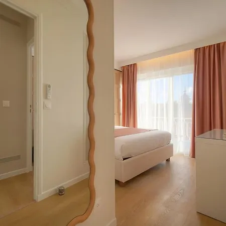 Mimosa 2br With Balcony - Walk To Palais And Appartamento Cannes