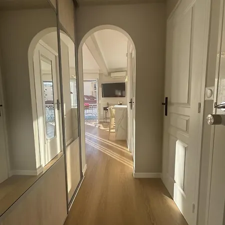 Mimosa 2br With Balcony - Walk To Palais And * カンヌ